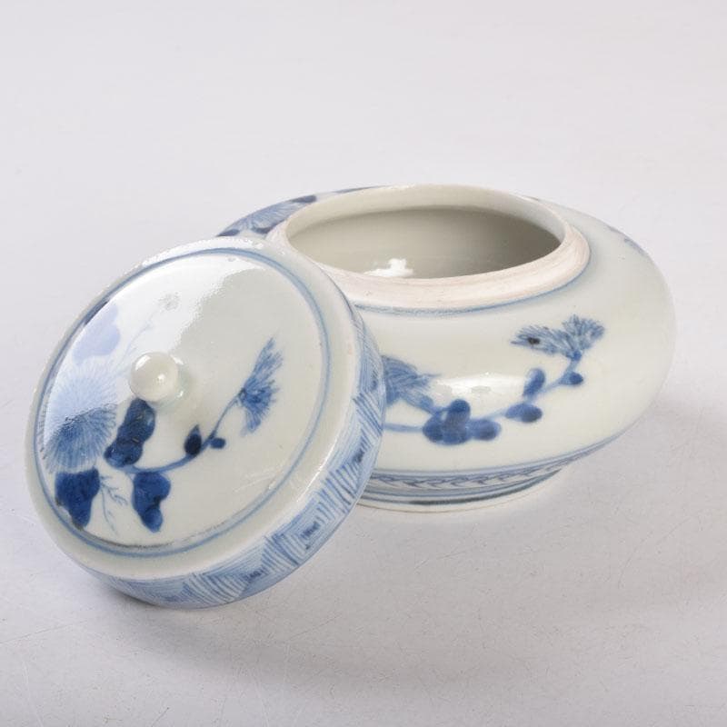 瀬戸焼　古瀬戸染付花草文　茶壷　蓋物　蓋壷　蓋香炉　V　8382