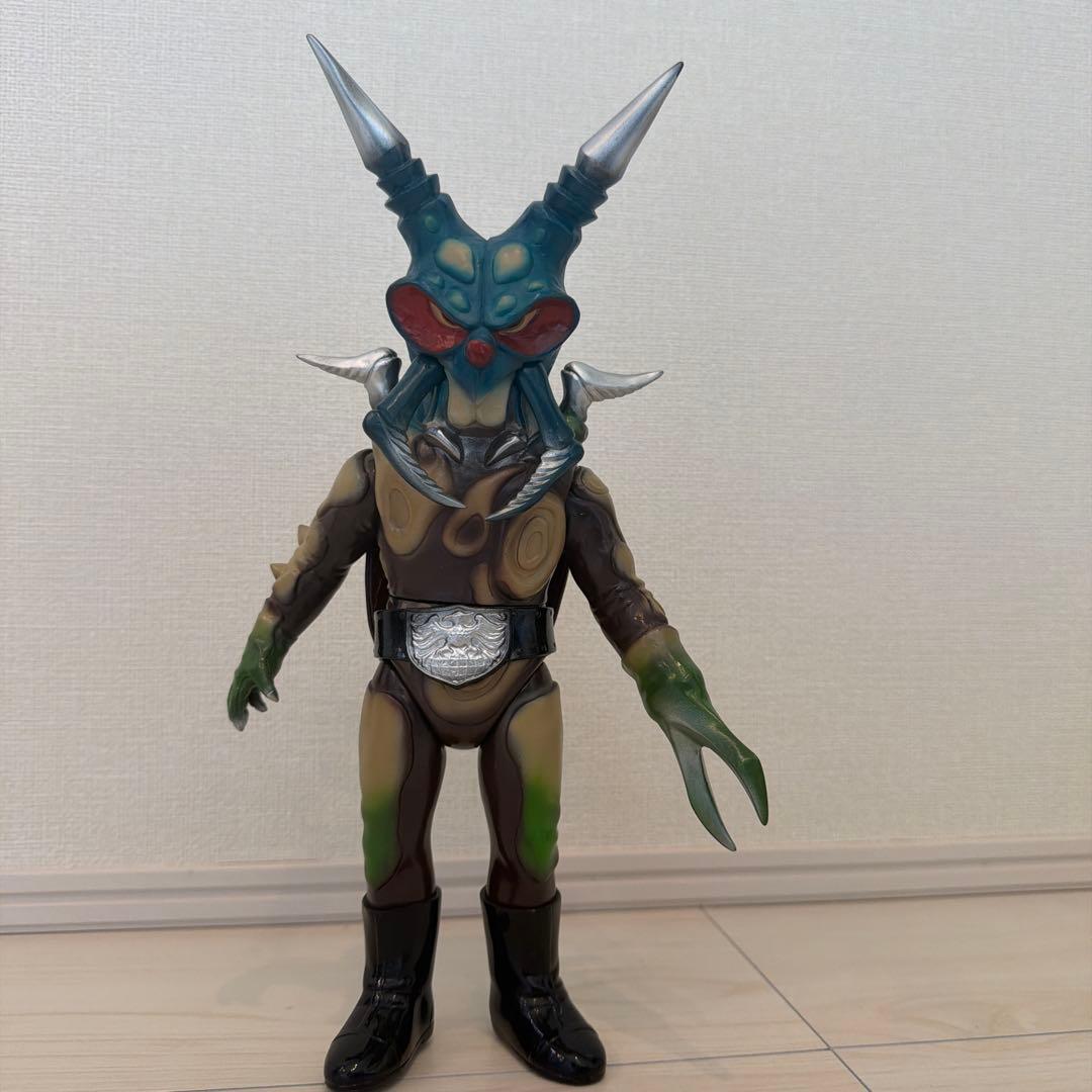 メディコムトイ 東映レトロソフビ 仮面ライダー カミキリキッド
