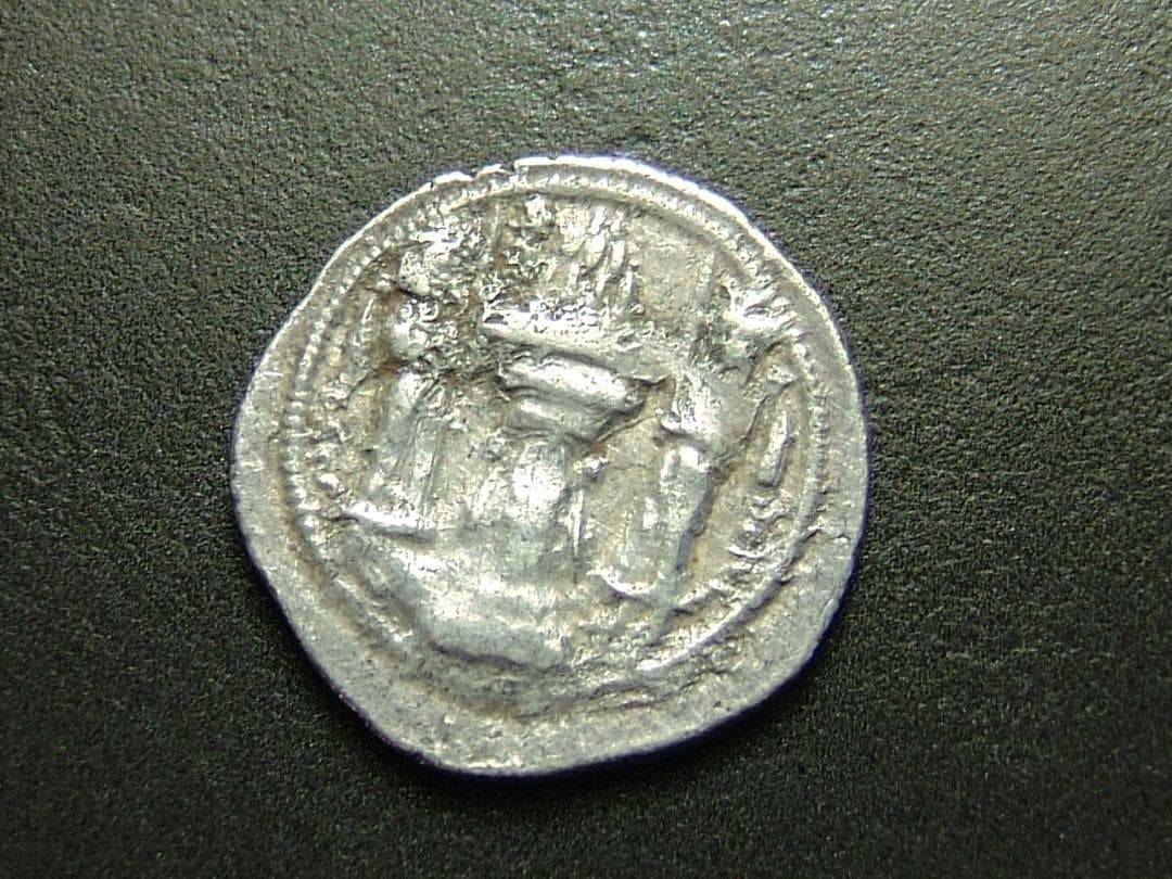 ササン朝ペルシャ；バハーランIV世、AR.ドラクマ銀貨、希少品