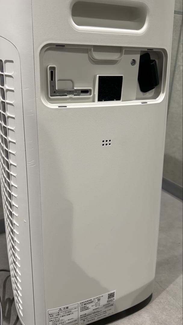 SHARP 加湿空気清浄機 ホワイト　KI-NS70-W