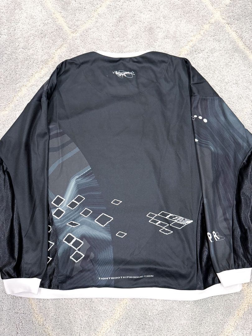 トップス TIGHTBOOTH SauRas Being SOCCER JERSEY