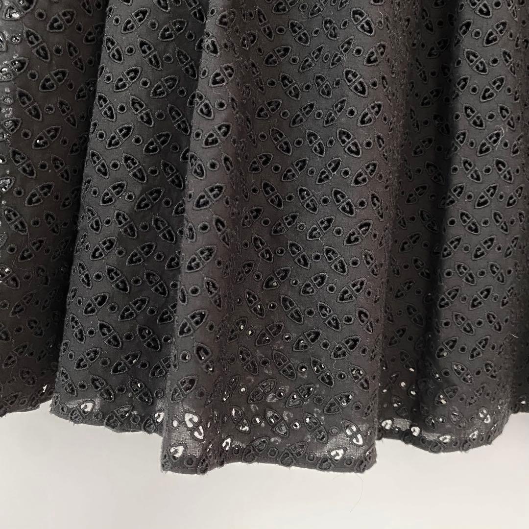 プラダ　総レースのフレアスカート　38