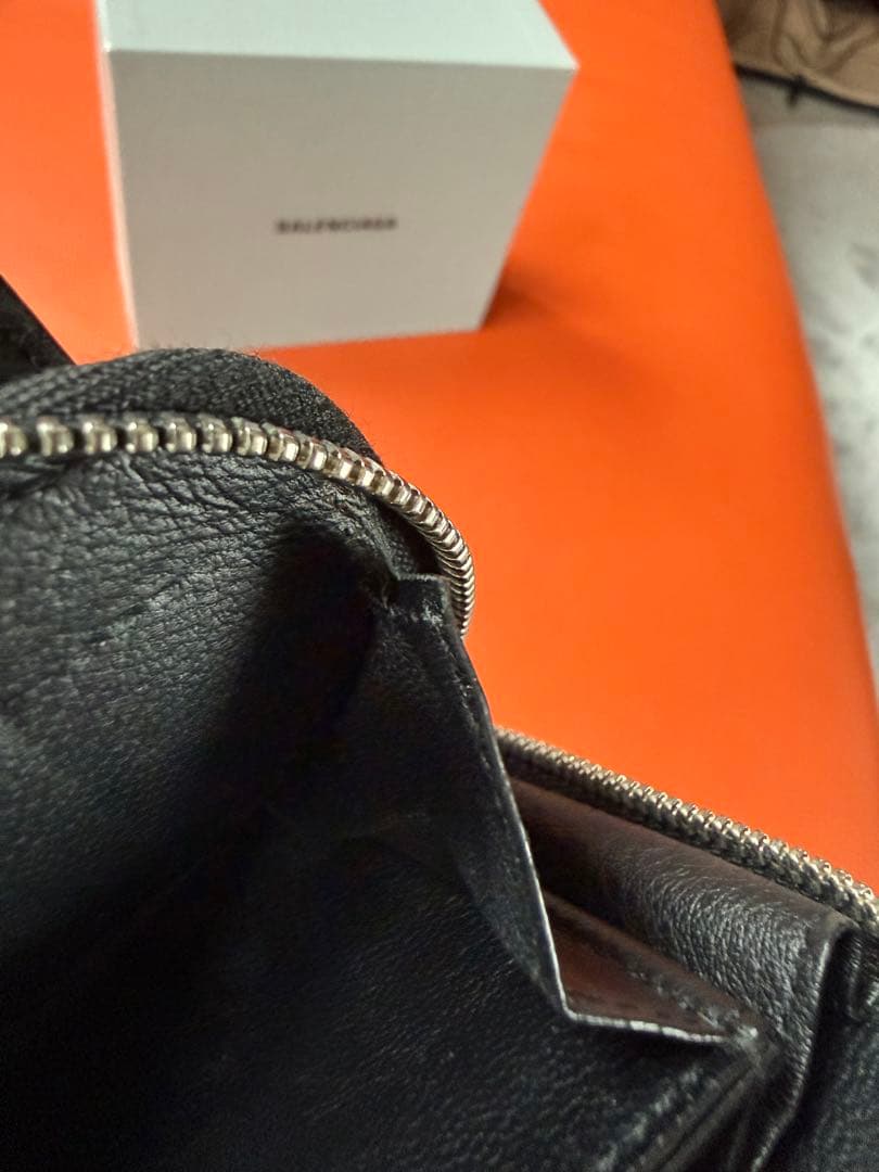 バレンシアガ☆2つ折り財布