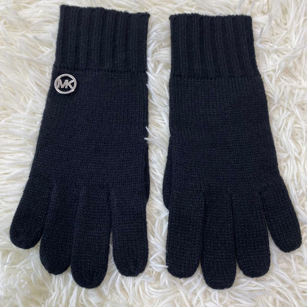 【MICHAEL KORS】 ニットキャップ 手袋 マフラー 3点セット 黒