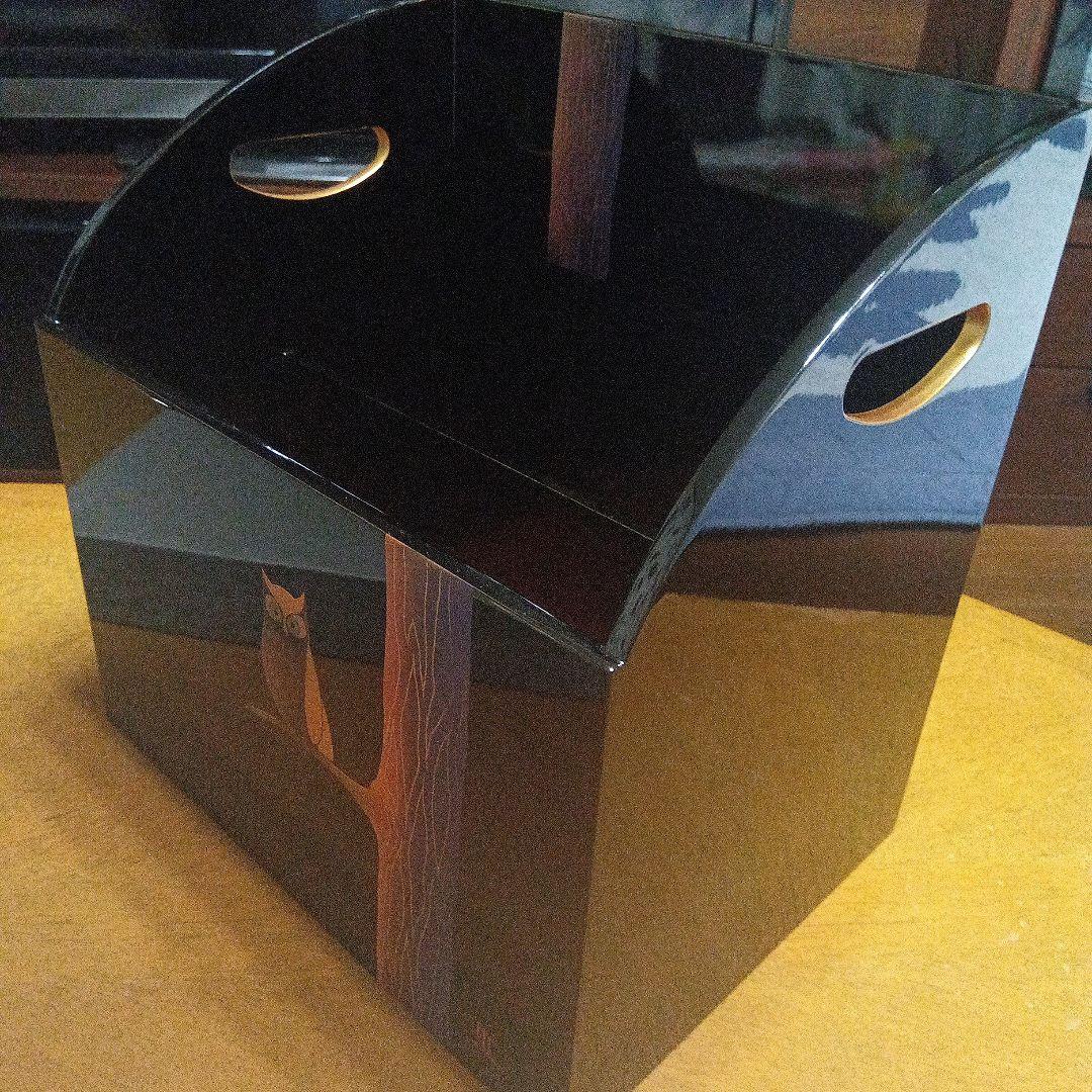 新しい彩　大生謹製　黒塗り　フクロウデザイン漆器収納　マガジンラック