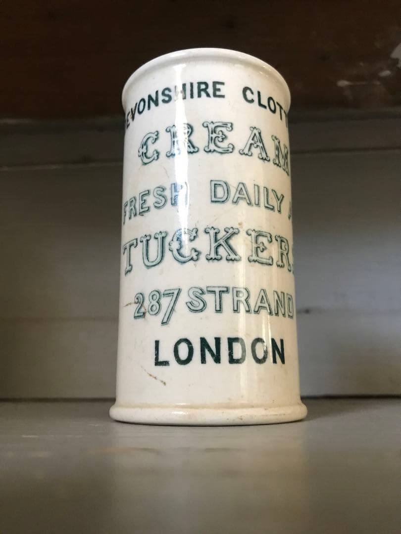 激レア　CLOTTED CREAM グリーン