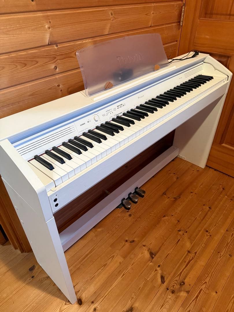 Privia 88鍵 ホワイト電子ピアノ　px-760【三重県】