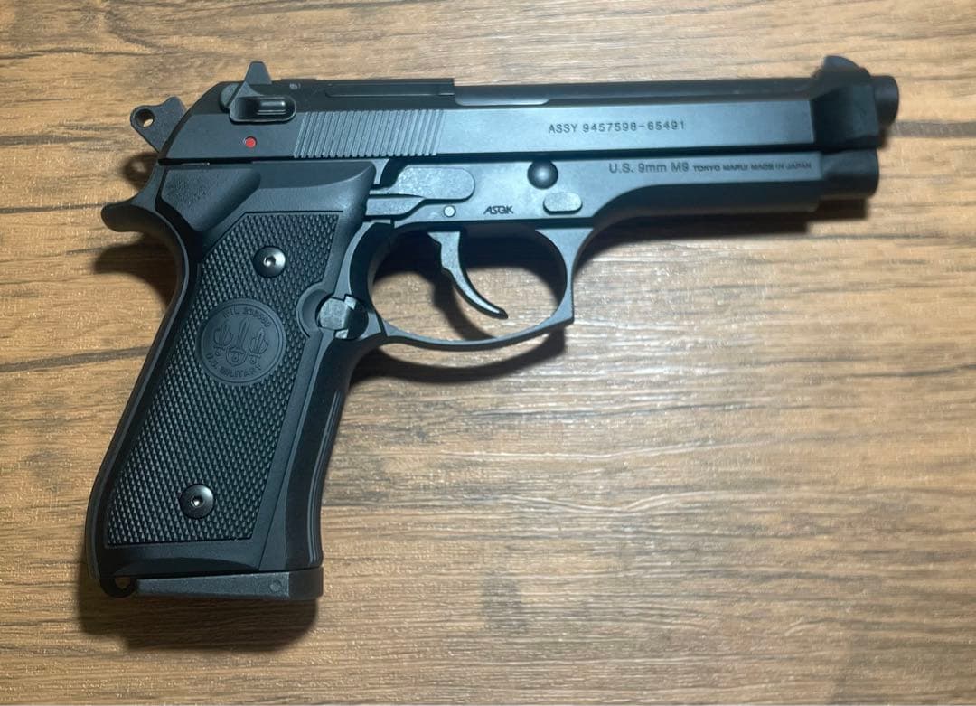 【美品】東京マルイ　ガスガン　M9