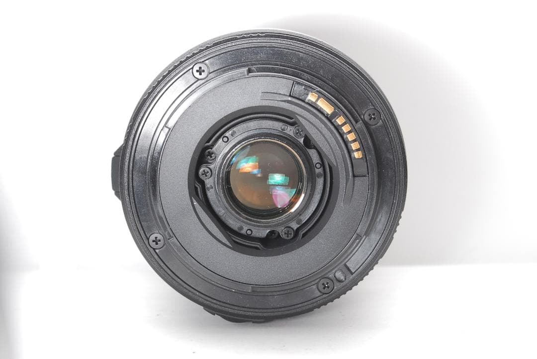 1本のレンズで近くも遠くも撮れる♪Canon Kiss X7i　バリアングル液晶