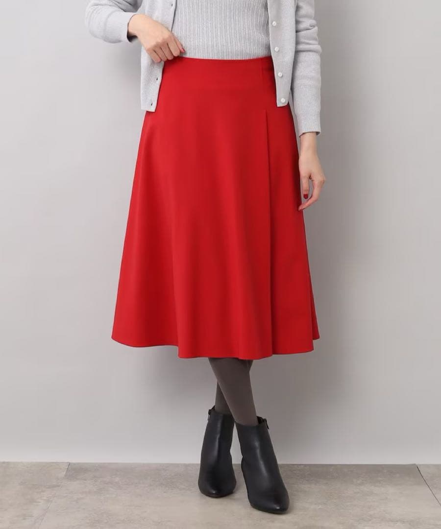 極美品　大きいサイズ　アンタイトル　フレアスカート　赤　膝下　17号　46