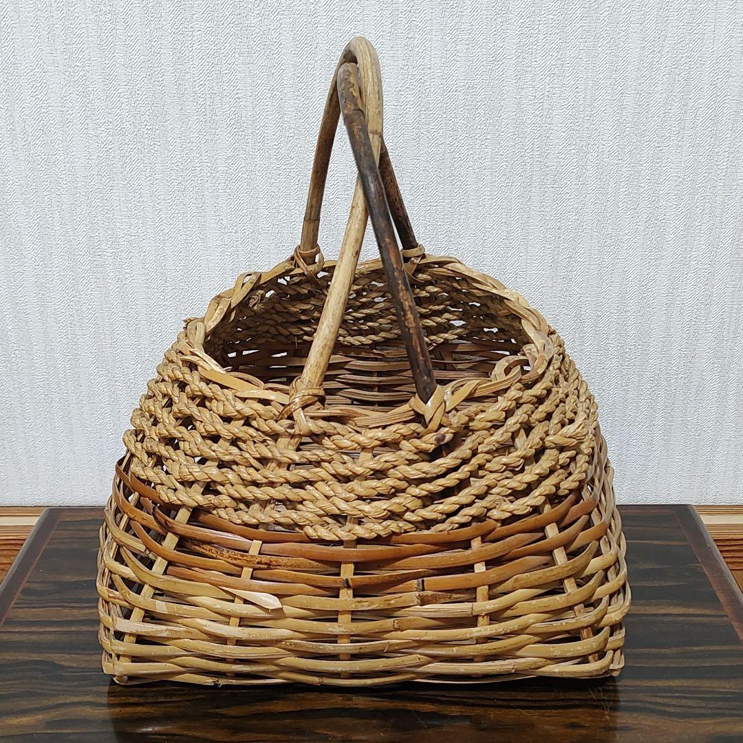 竹籠／バスケット