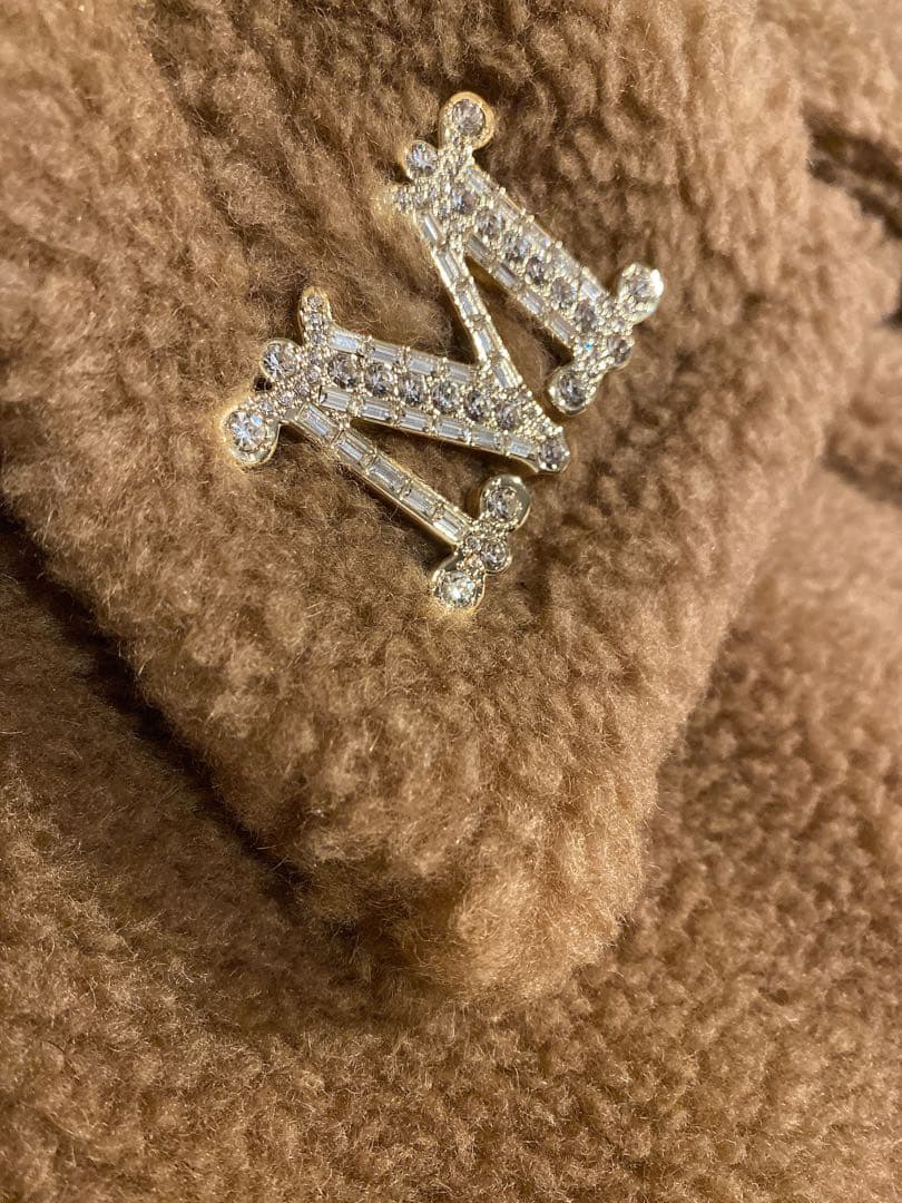 Maxmara クリスタルブローチ