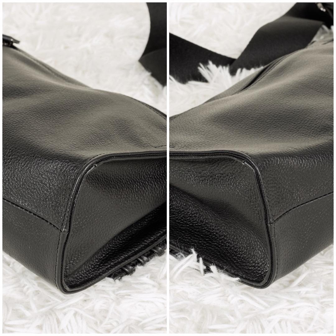 美品 ear PAPILLONNER 柄ワイドテープショルダーバッグ ブラック