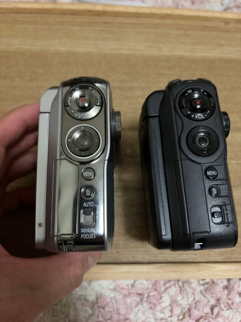 panasonic sdr-s100とsdr-s300 2台セットと付属品あり