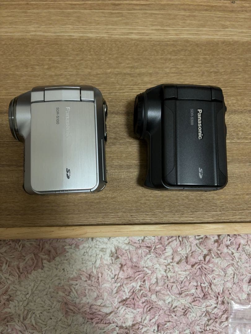 panasonic sdr-s100とsdr-s300 2台セットと付属品あり