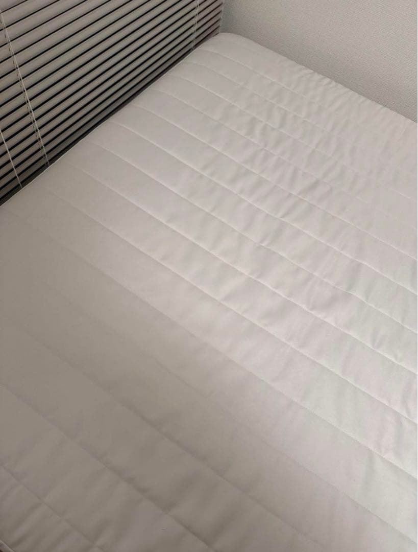 無印良品　セミダブル　足付きマットレス