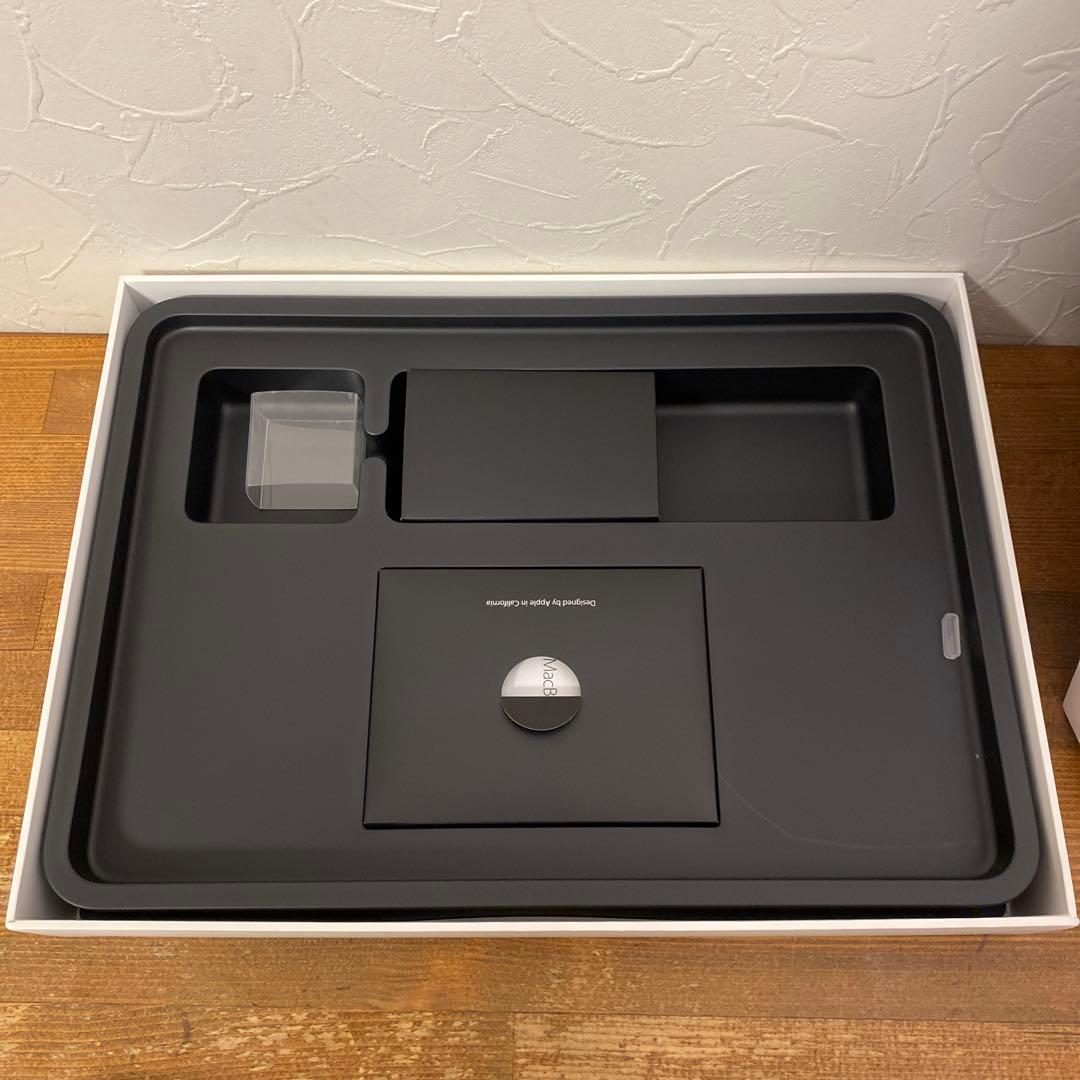 ま*ん様 MacBook Air シルバー 2015年モデル バッテリー交換要