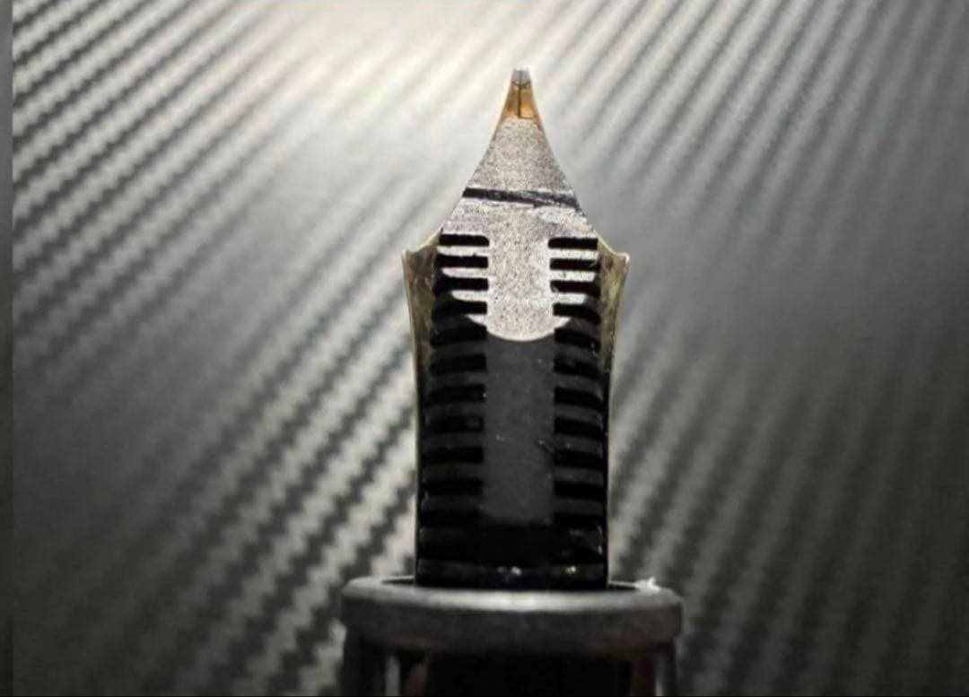 極美品 モンブラン マイスターシュテュック 146 14C 全金 M 万年筆