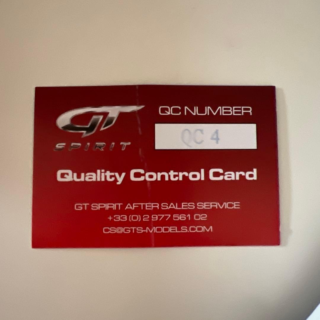 BMW M3 ホワイト 1/18スケール