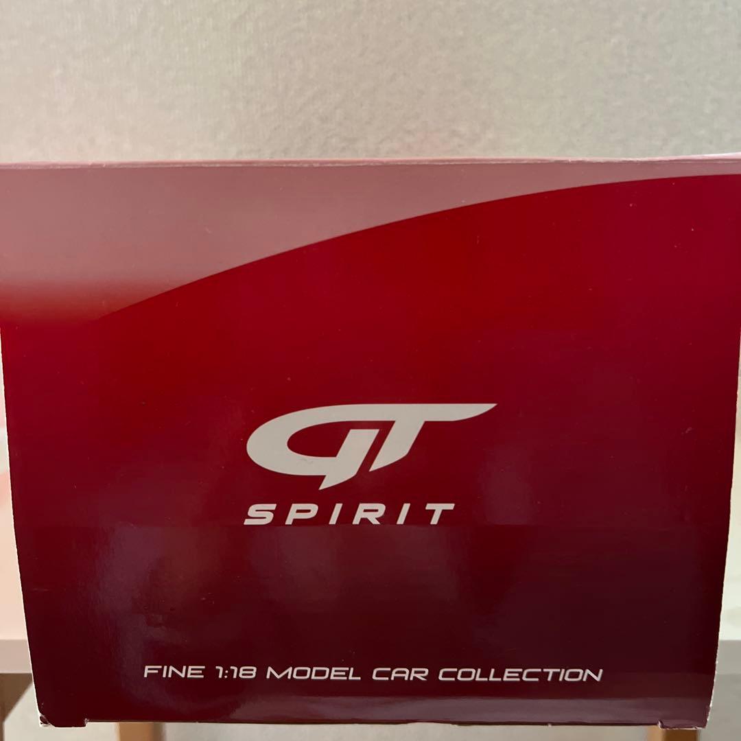 BMW M3 ホワイト 1/18スケール