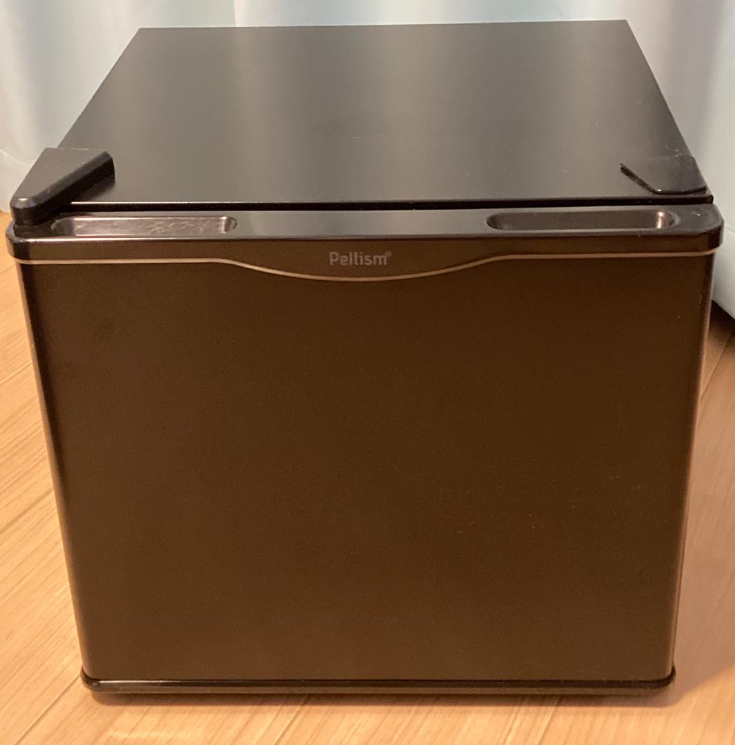 Peltism Proシリーズ　17リットル型小型冷蔵庫