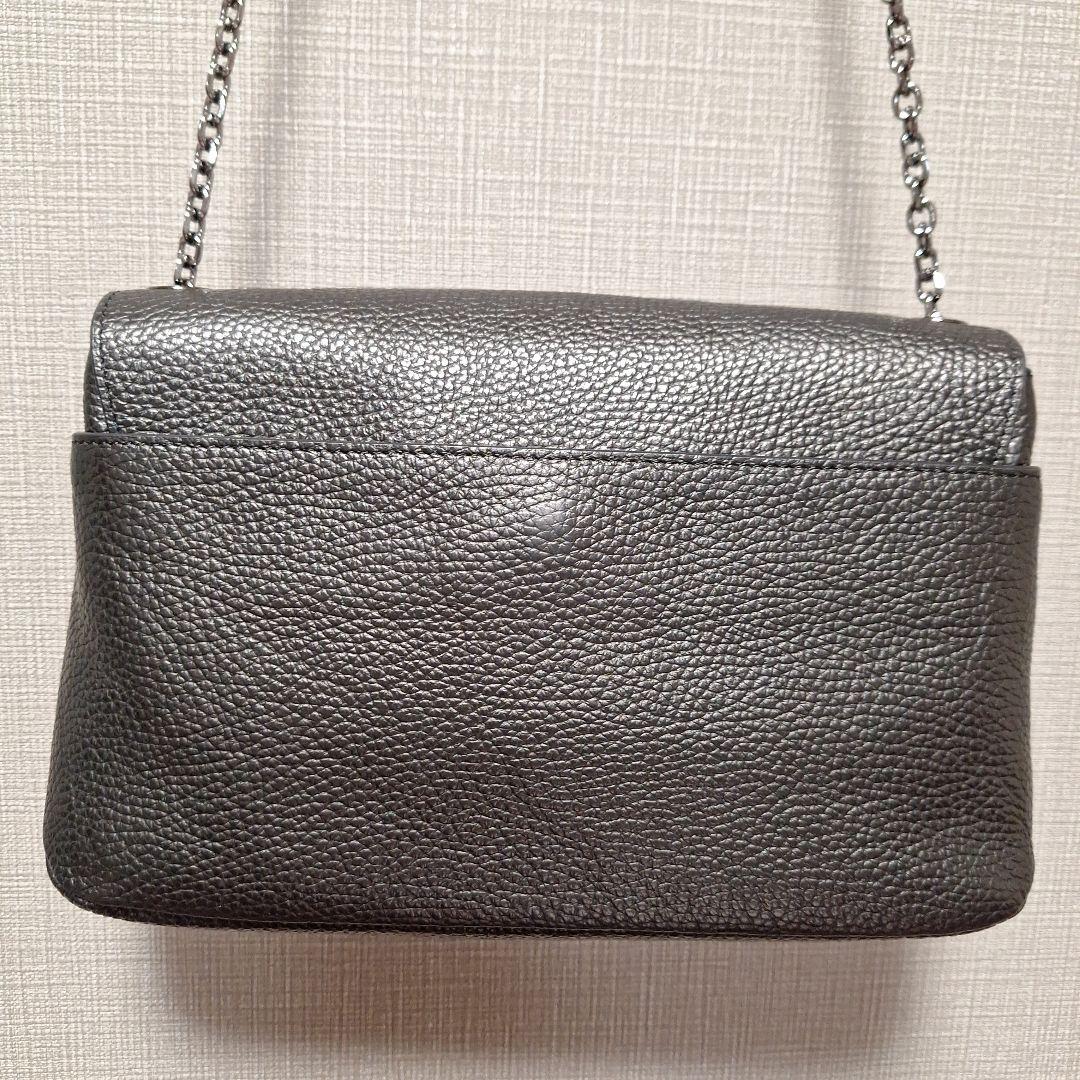 The b. ミニショルダーバッグ IS12C－05