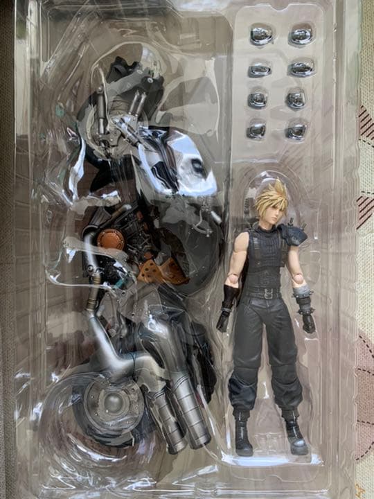 フィギュアのみ　ファイナルファンタジー７