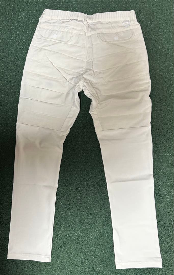 【新品タグ付き】LAZZY ゴルフ 中綿パンツレディース XS白 冬用