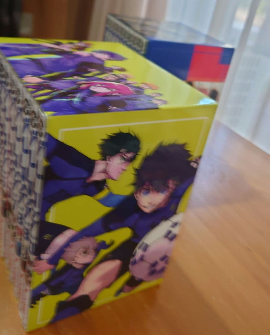 【美品】ブルーロック 33巻セット　全巻セット　収納BOX付、全巻帯付