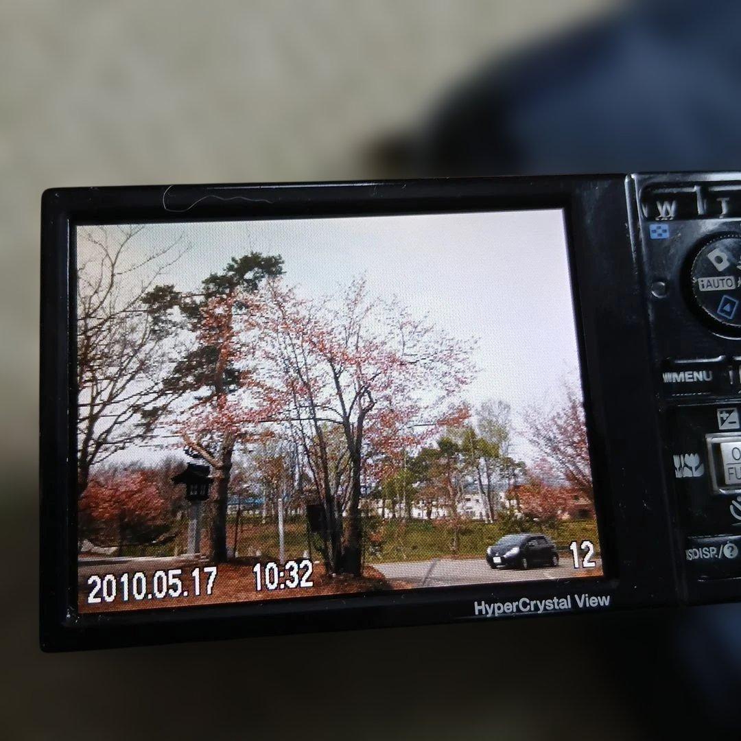 OLYMPUS μ-7000 12メガピクセル コンパクトデジタルカメラ