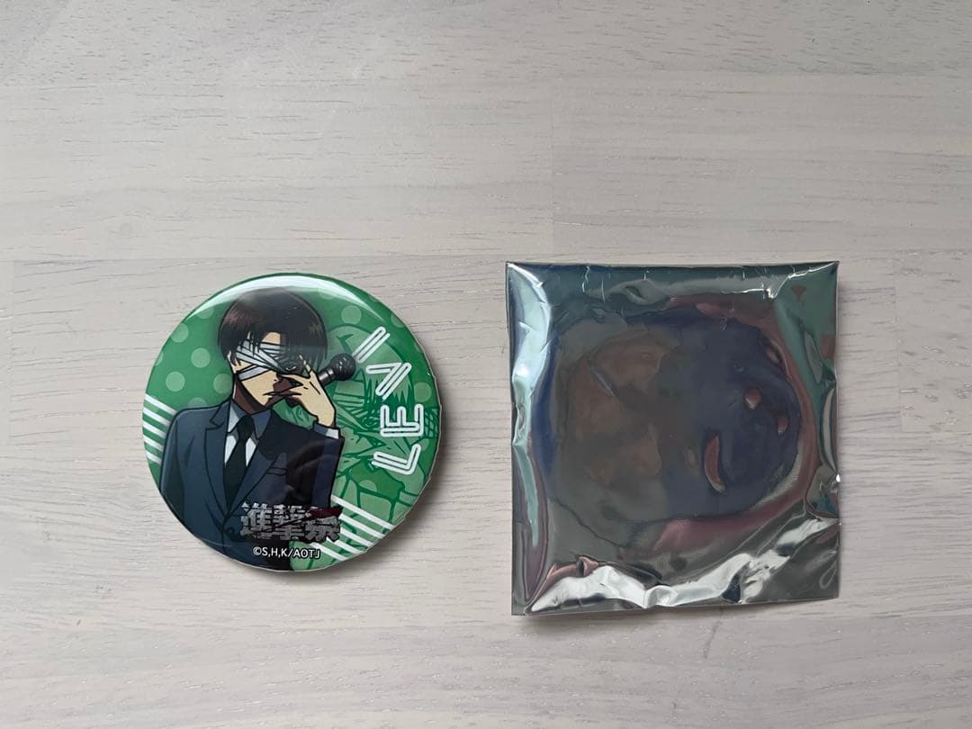 進撃祭　缶バッジ　リヴァイ　NO NAME 進撃の巨人