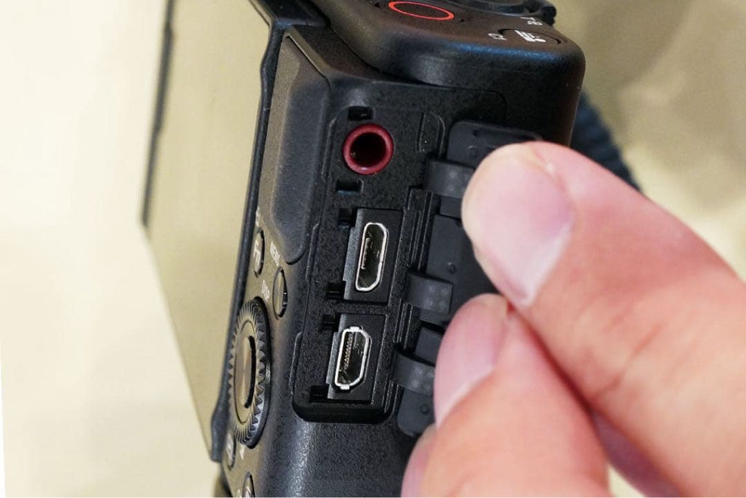 【極上美品・完動品】SONY ZV-1 コンデジ 純正バッテリー付 動作確認済