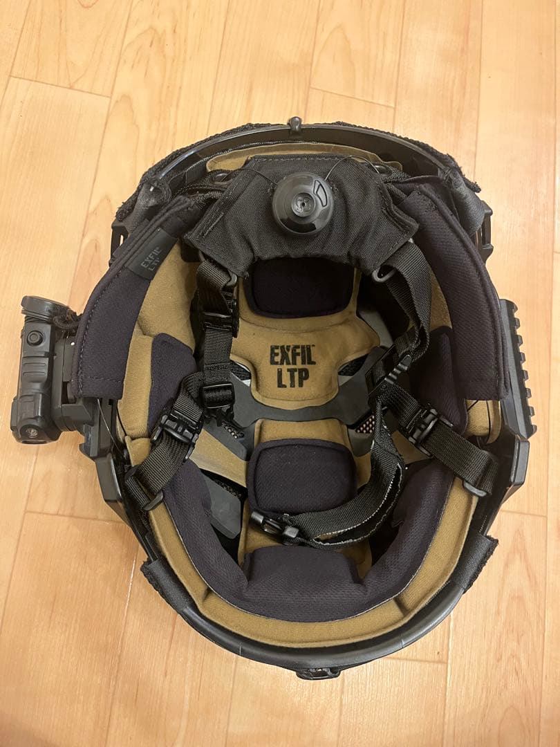EXFIL LTP タクティカルバンプヘルメット ブラック　使用20時間程度