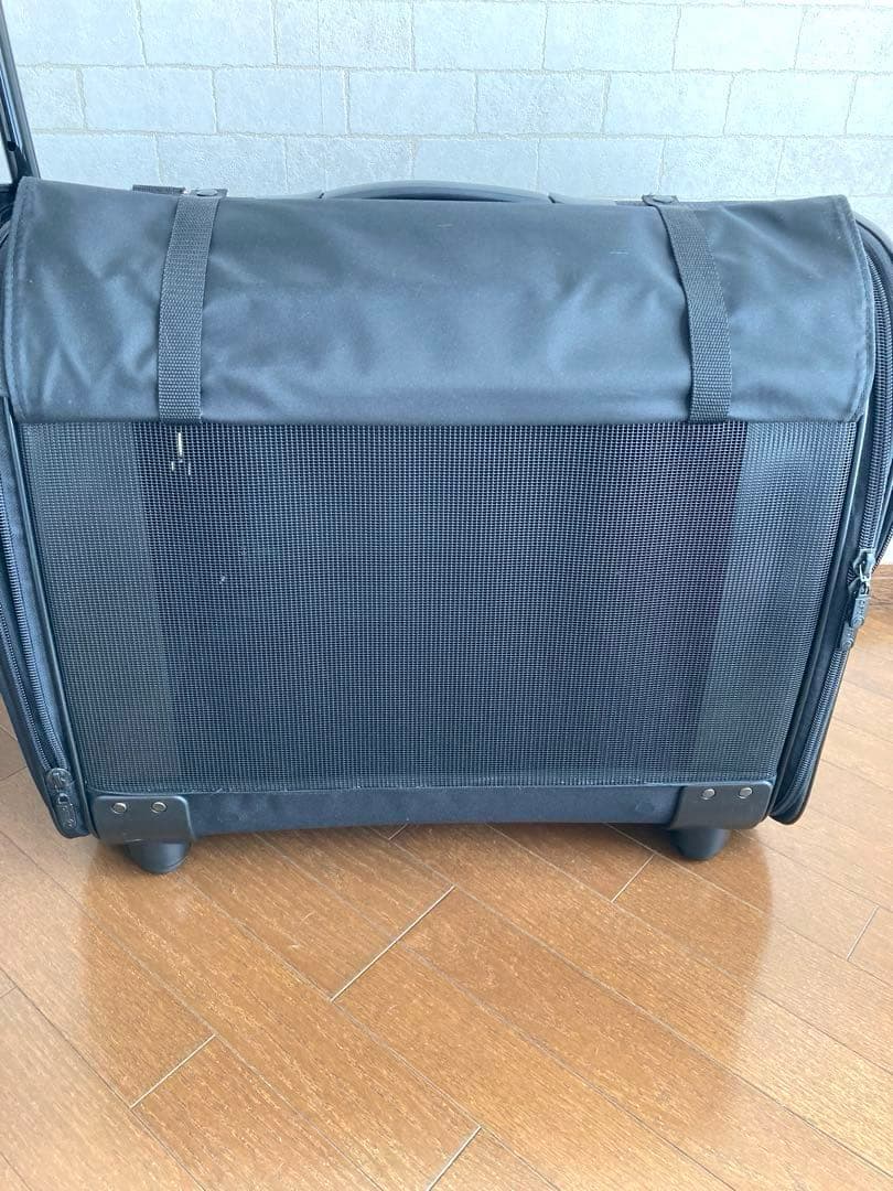 犬用キャリーケース✴︎OFT✴︎黒いナイロン製✴︎ XLサイズ