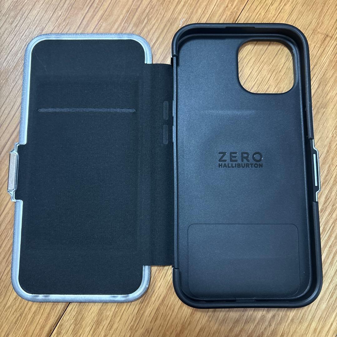 ZERO HALLIBURTON iPhone用ケース 手帳型シルバー