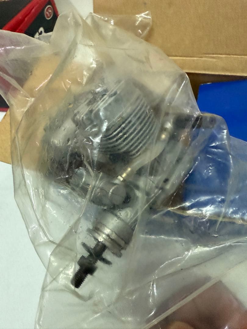 OS MAX エンジン部品 2個セット