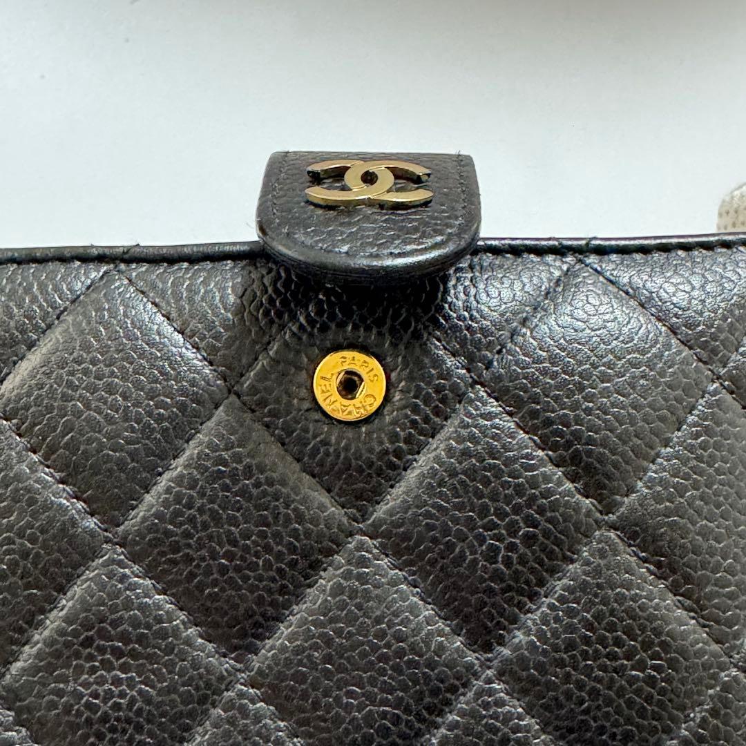CHANEL シャネル 二つ折り財布 マトラッセ キャビアスキン ココマーク