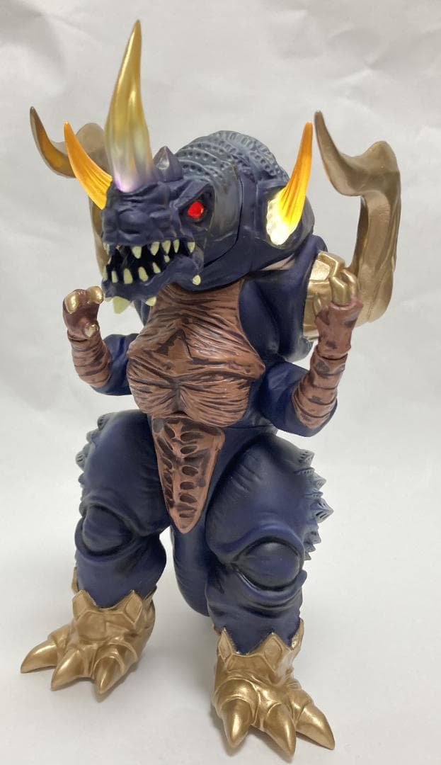 【輸送箱付】アルティメットルミナス ウルトラマン ゼアス ベンゼン 星人