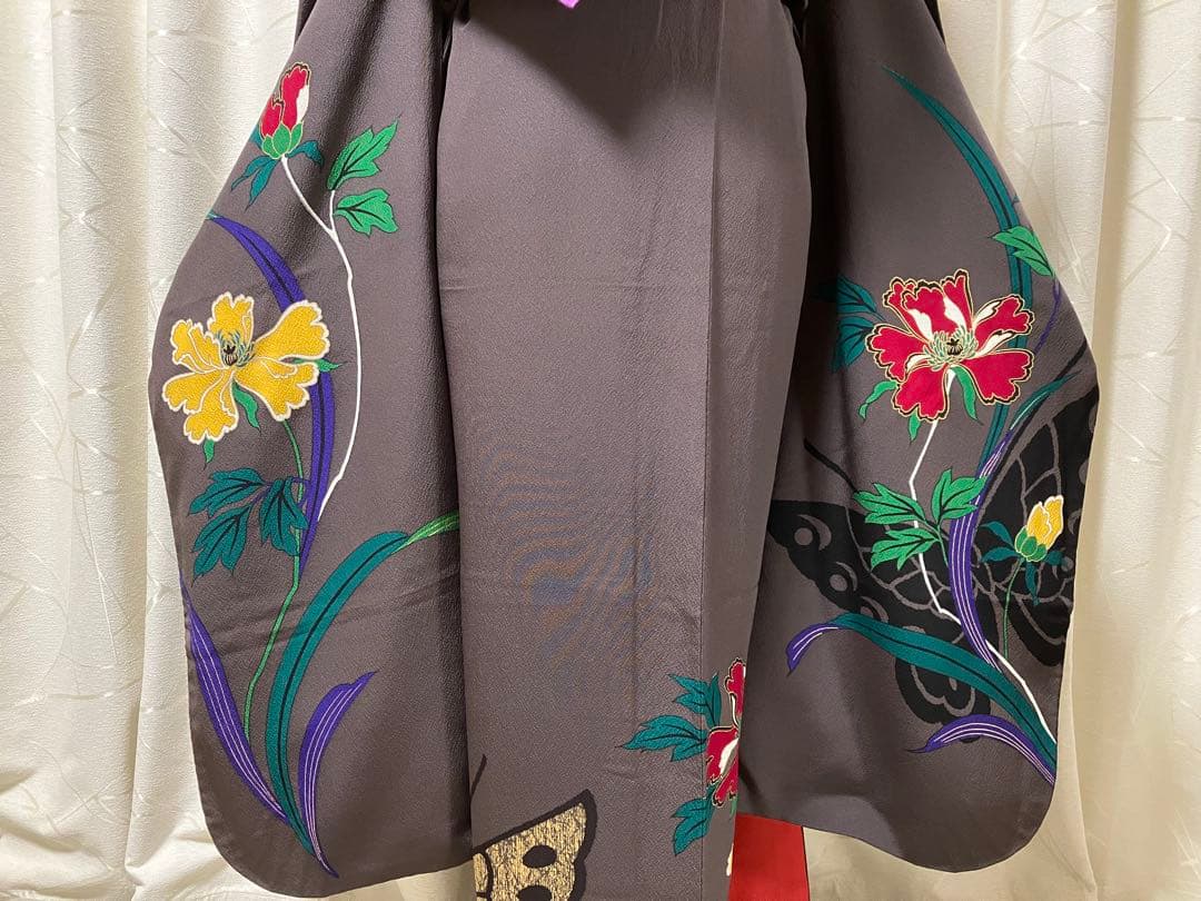 大特価SALE中★振袖フルセット【9点】★成人式★蝶々柄★モダン★正絹