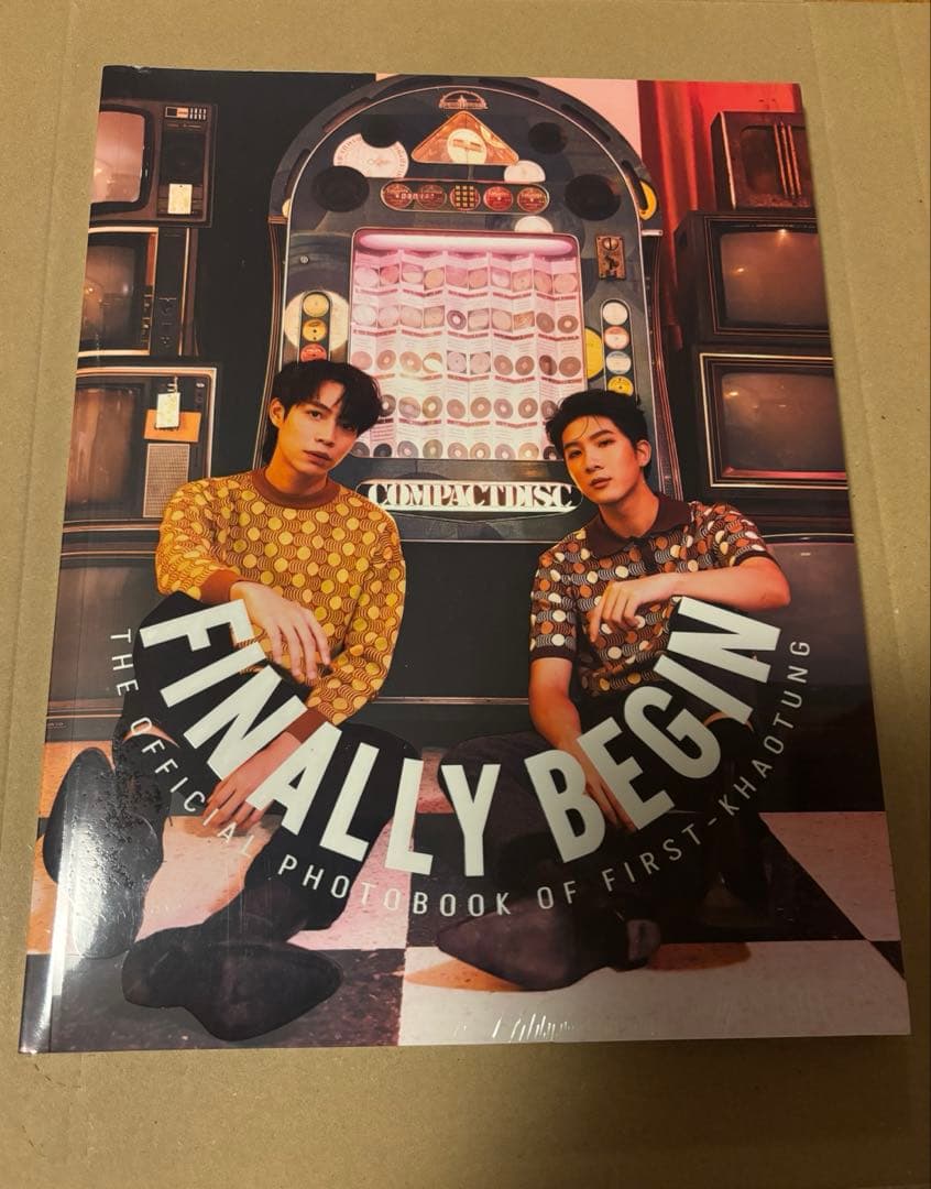 新品未開封 FirstKhaotung 写真集 First Khaotung