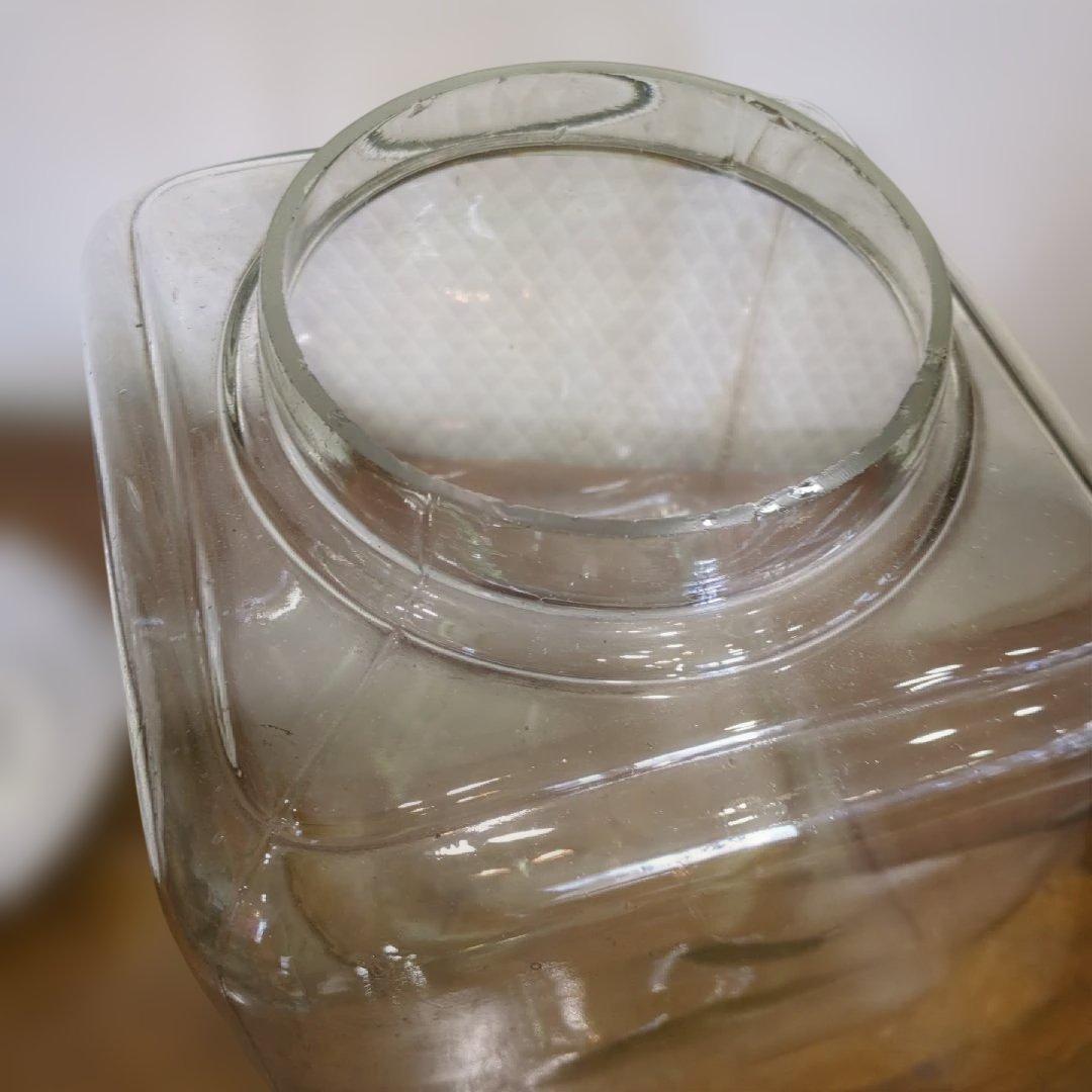 骨董　ガラス瓶　アルミ蓋　角瓶　ガラス　駄菓子屋　瓶　アンティーク