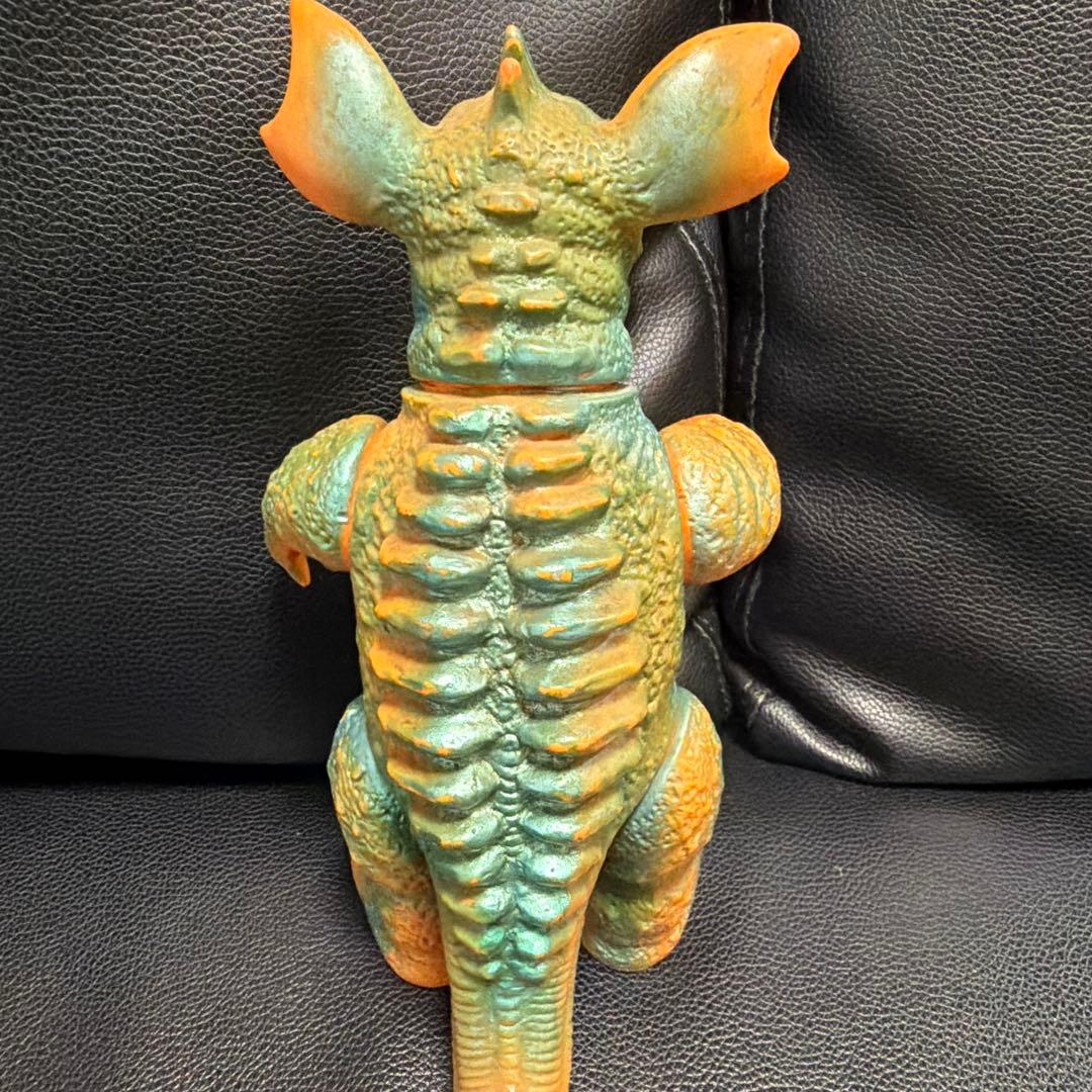 ウルトラマン 怪獣フィギュア バラゴン