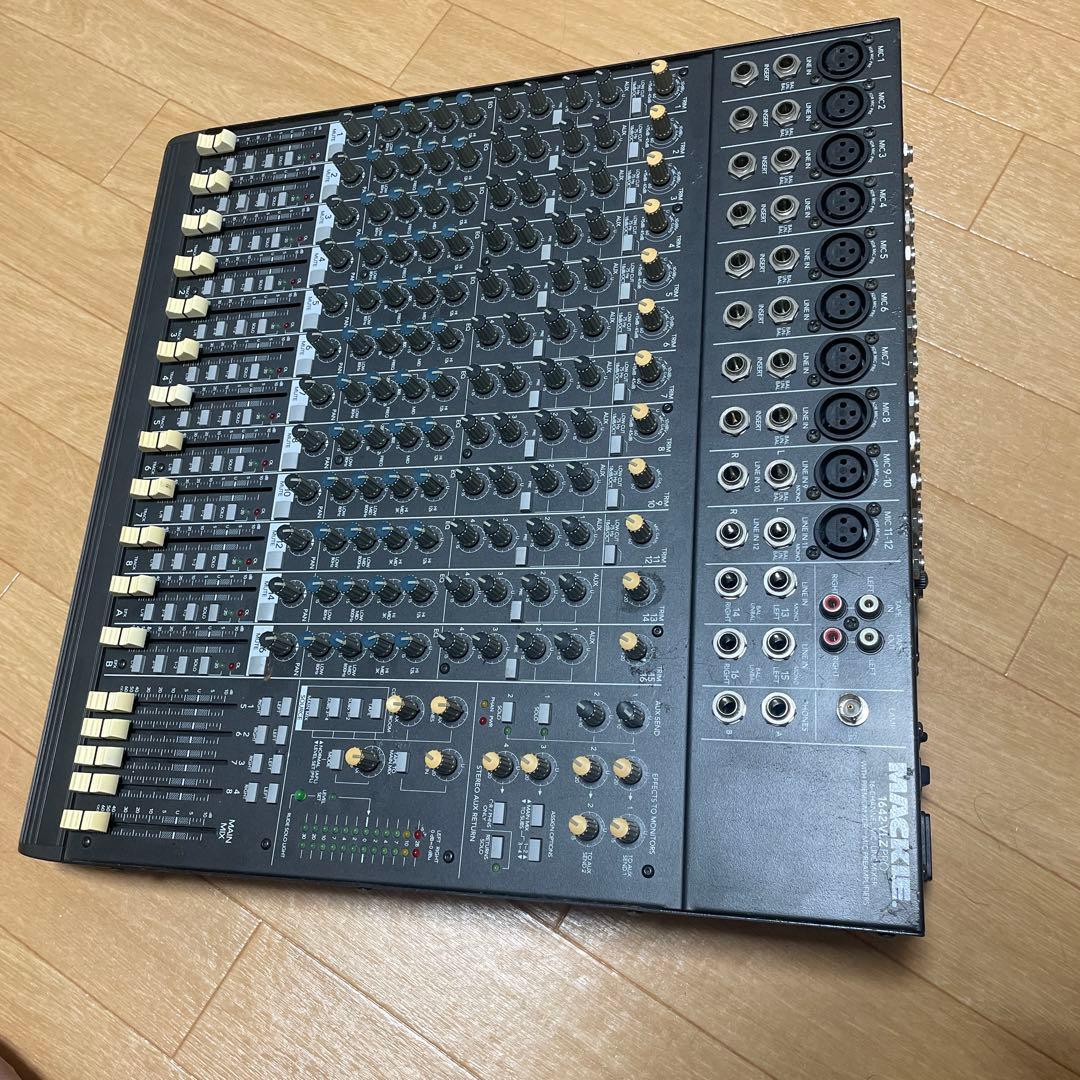 MACKIE ミキサー