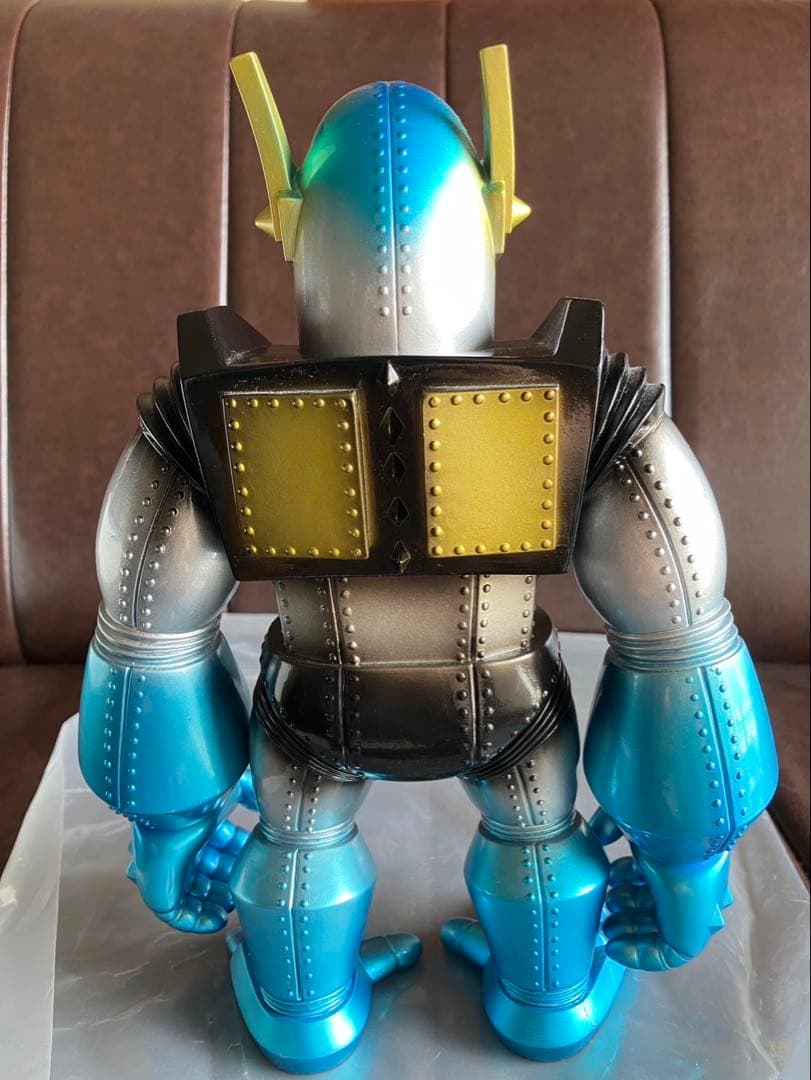 PLANET-X×CONVICT限定　初期MECHA GOLIATHON ソフビ