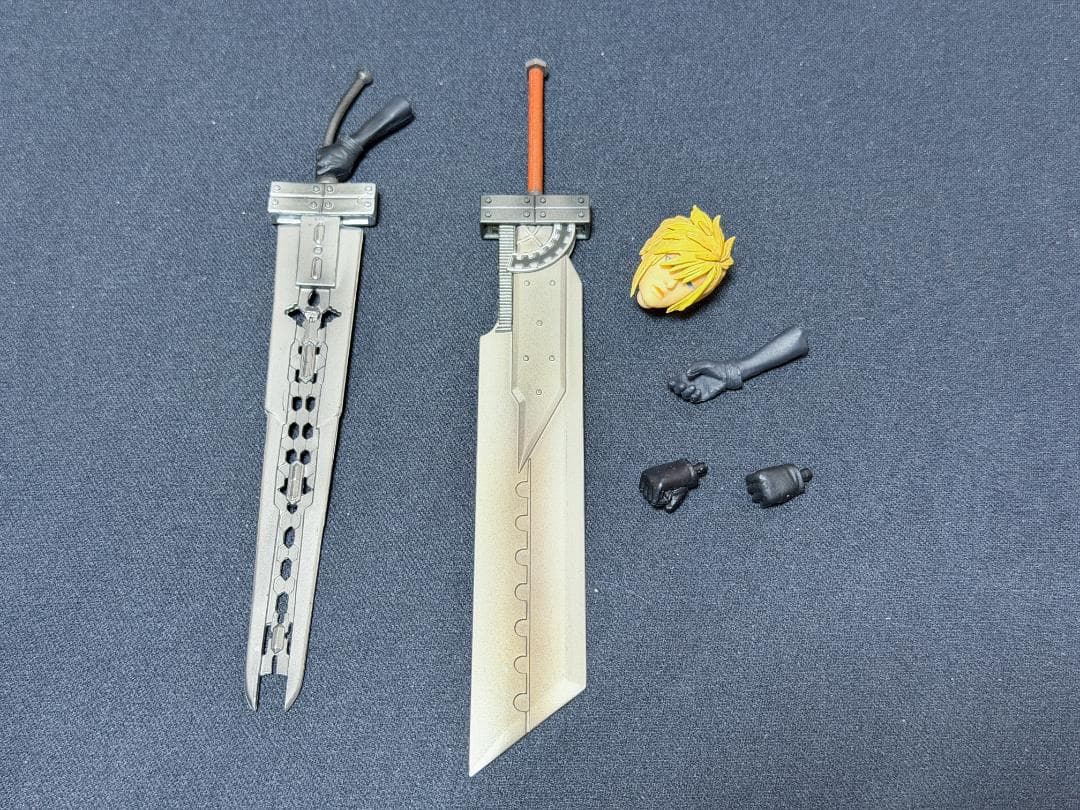 中古 ファイナルファンタジー7 プレイアーツ クラウド＆フェンリル