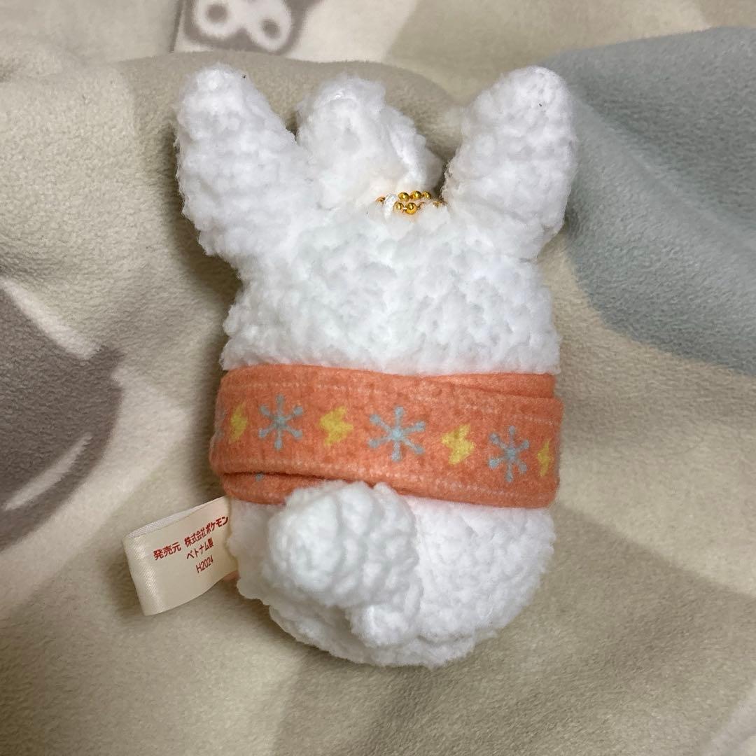 Pokemon Heartwarming Christmas　デデンネパモだるま