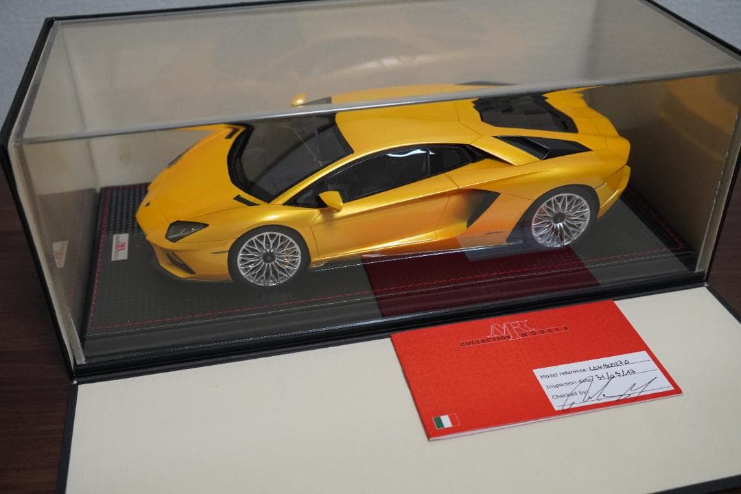 MRコレクション 1/18 ランボルギーニアヴェンタドール S