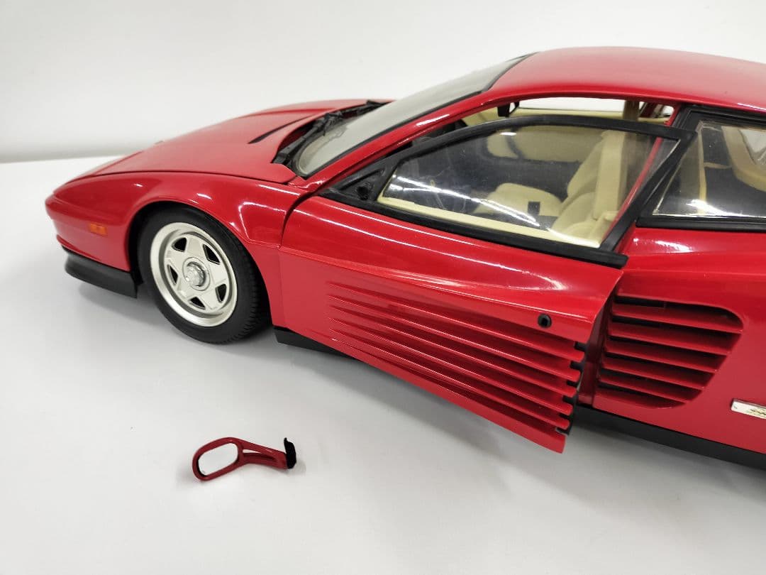 ポケール　Pocher　１／８ フェラーリ テスタロッサ　 ロッソ