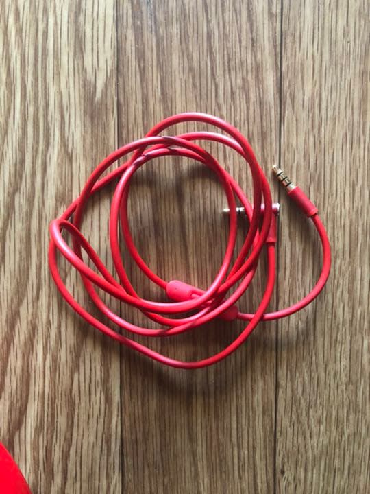 ヘッドホン Beats by Dr Dre beatssolo2