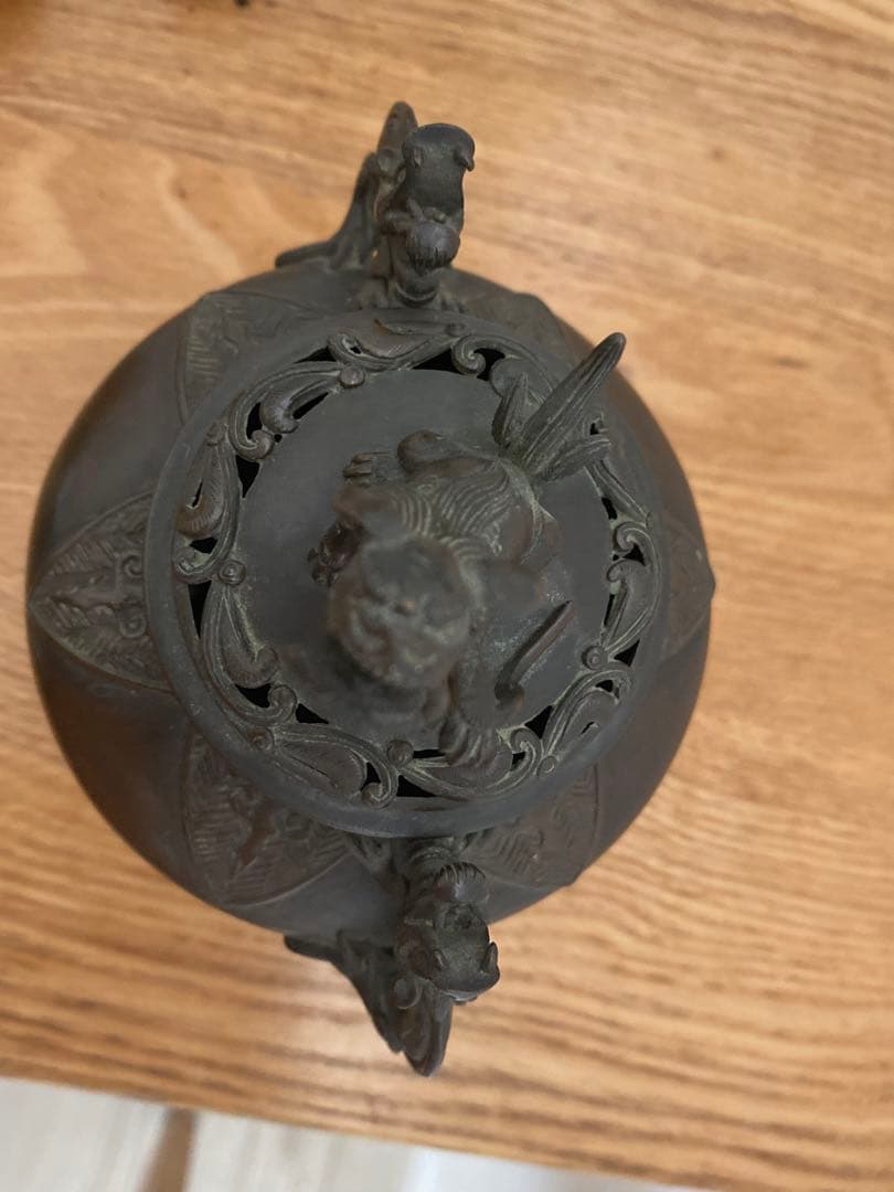 古玩 獅子蓋龍耳香炉 三脚香炉　銅器彫刻 　香櫨　三つ足香炉　中国美術　朝鮮